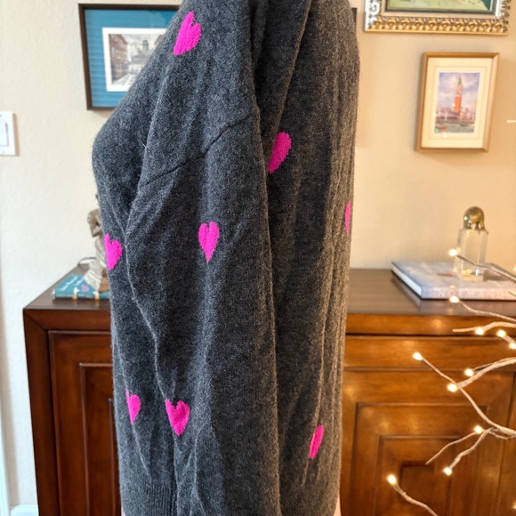 Philosophy Charcoal Heart Sweater + Hannah Rose 100% Cashmere Hat & Gloves (NWT) - Picture 3 of 10